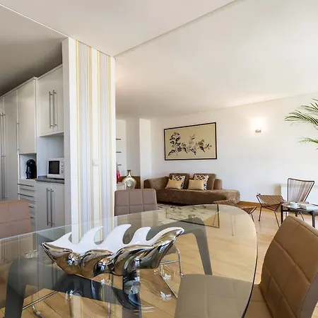 Apt In Oriente Duplex - Parque Das Nacoes * Lisbon