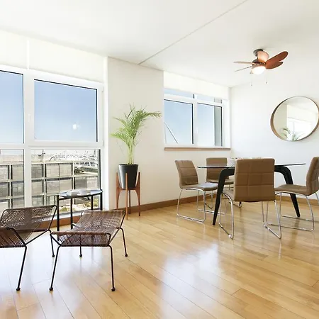 Apt In Oriente Duplex - Parque Das Nacoes