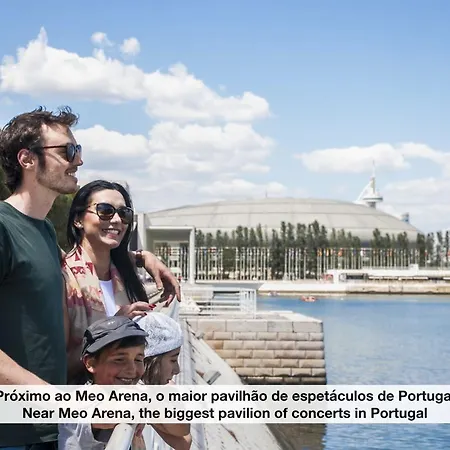 Apt In Oriente Duplex - Parque Das Nacoes Apartment Lisbon
